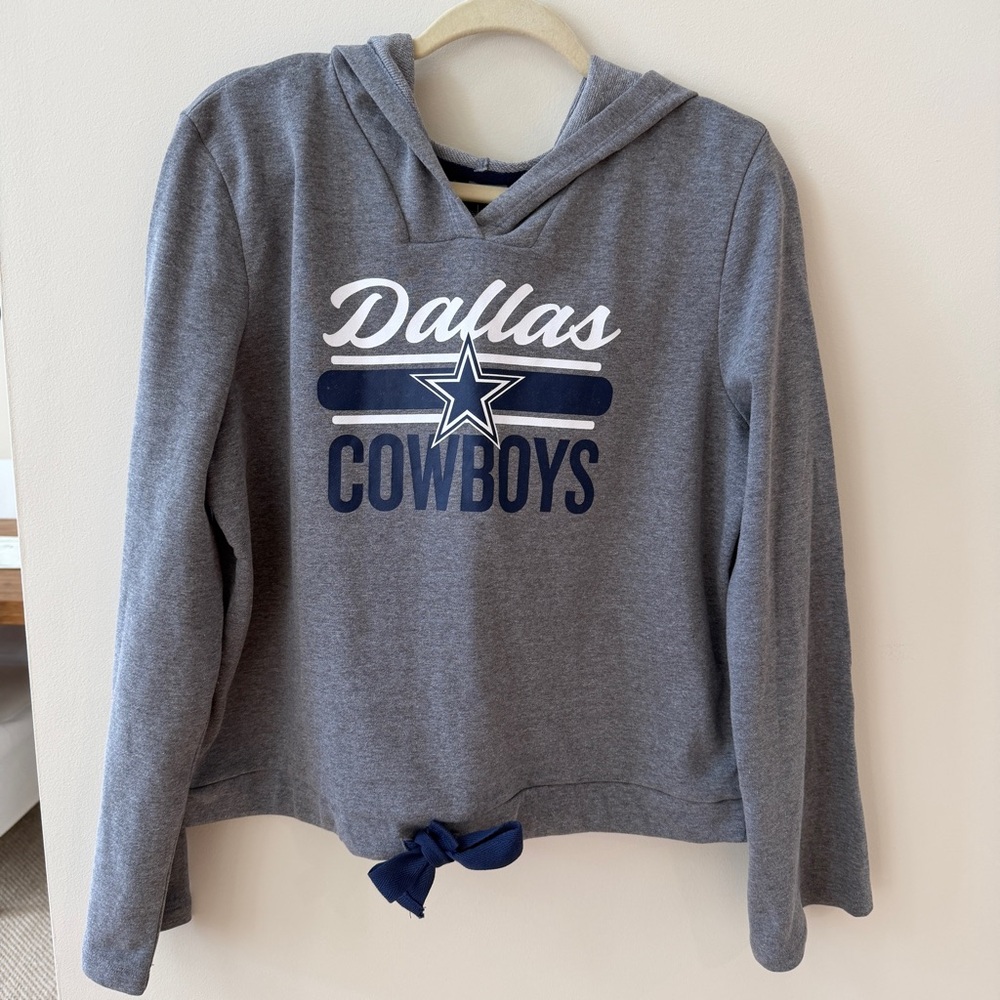 NFL Dallas Cowboys Women’s Gray Short Hoodie Large